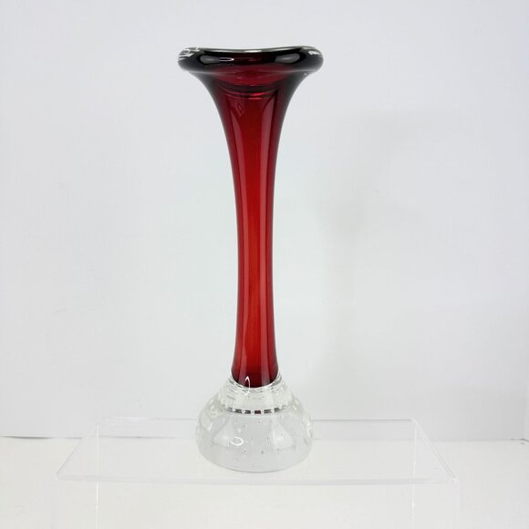 Vintage Aseda Glasbruk Red & Clear Art Glass Vase With Controlled Bubbles - Picture 1 of 10